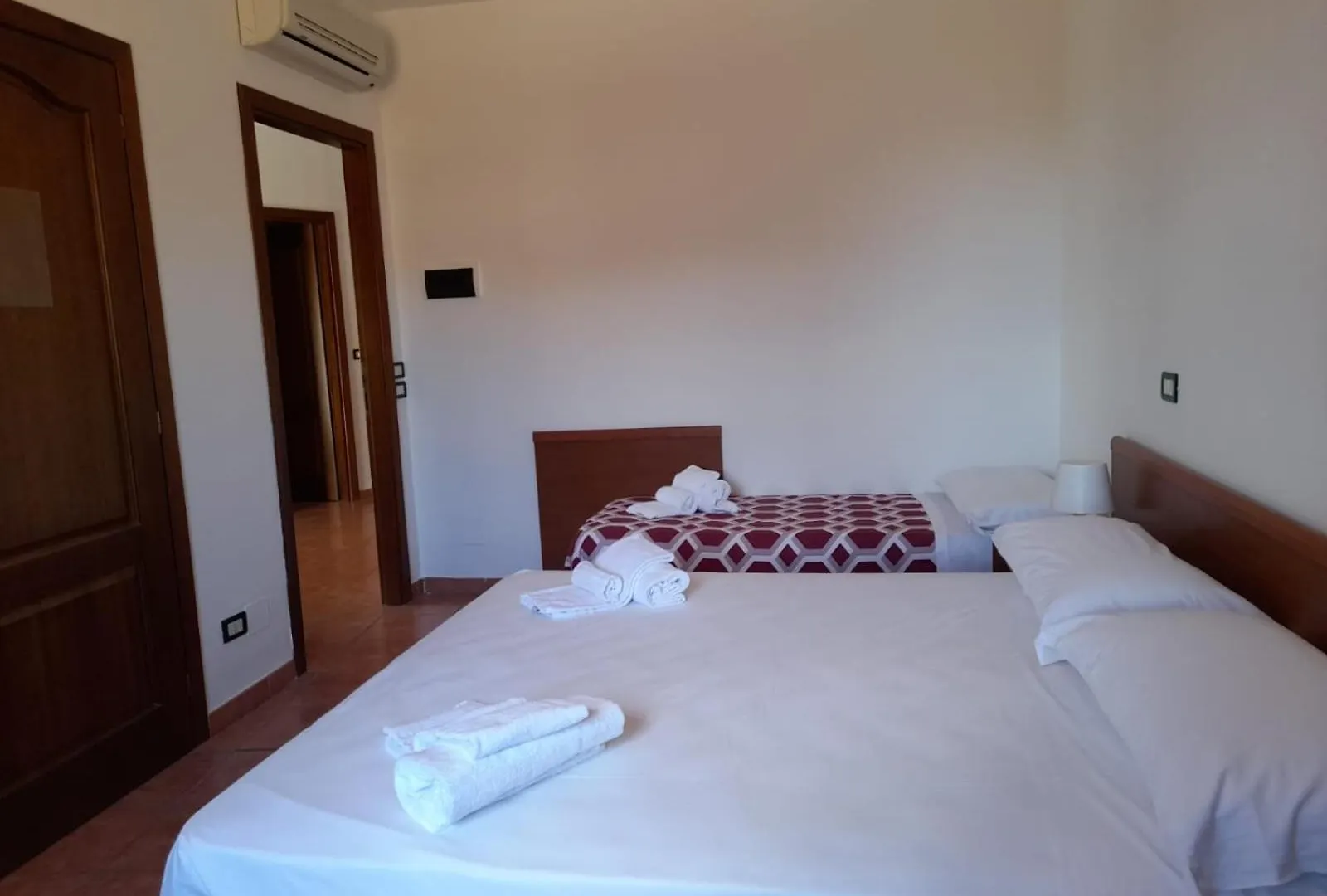 Hotel 8380 La Via Delle Terme Montemerano 0*,